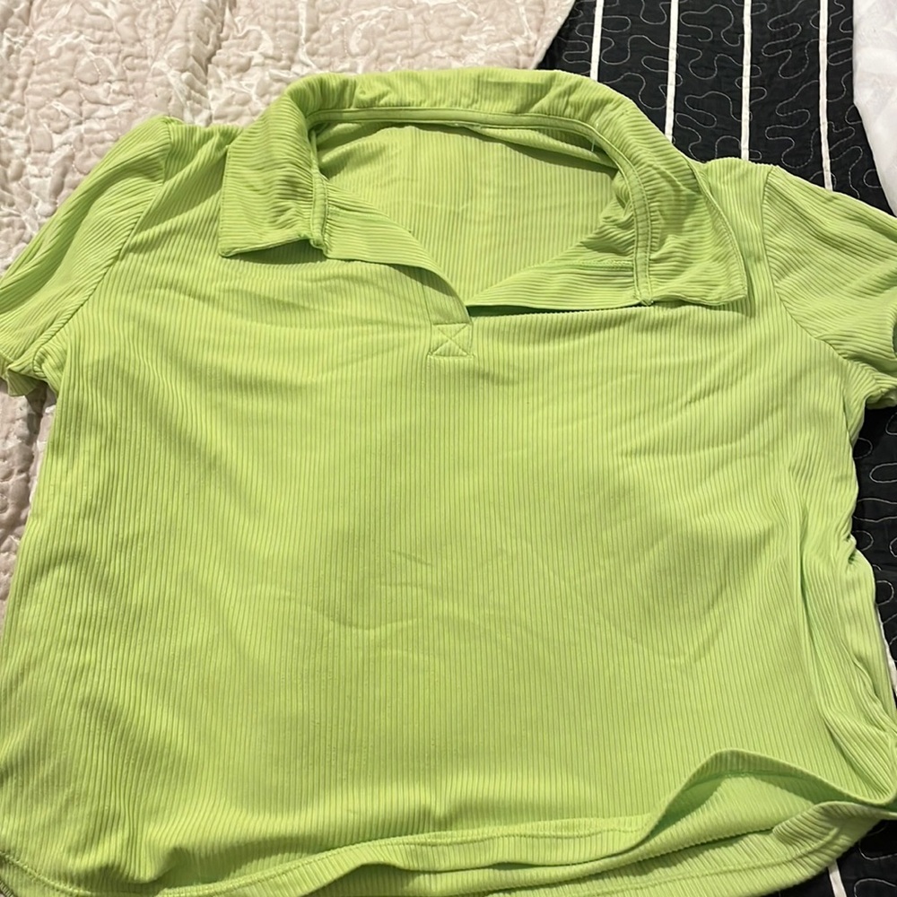 neon green top